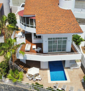 Luxury Villa Taoro private heated pool by Vallecid
